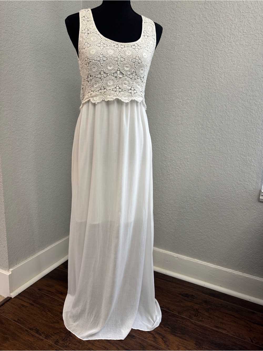 Marineblu White Crochet Bodice Maxi Dress